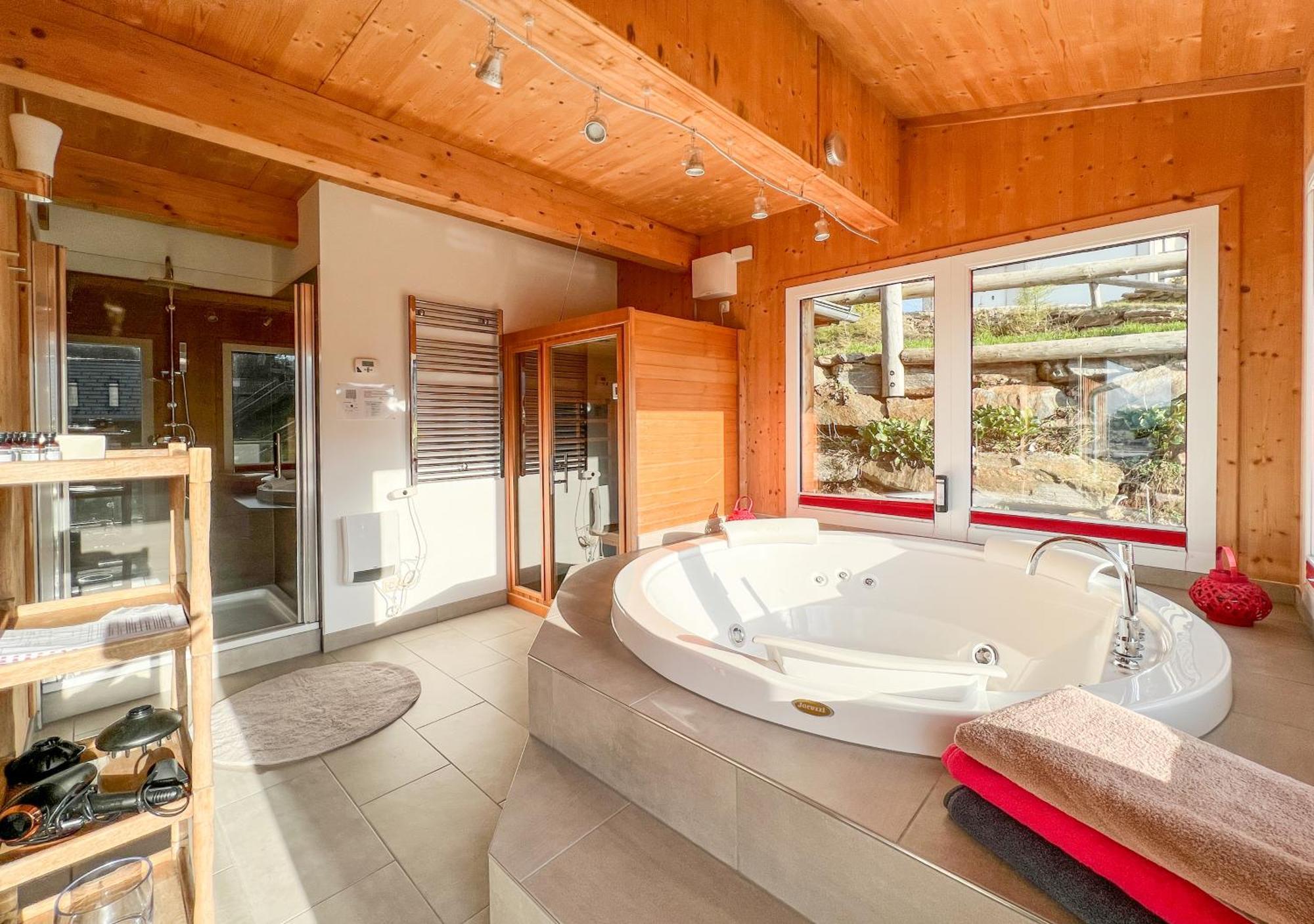 1A Chalet "Wolke" Wandern, Grillen, Wellness Im Traumhaus Wolfsberg Zewnętrze zdjęcie