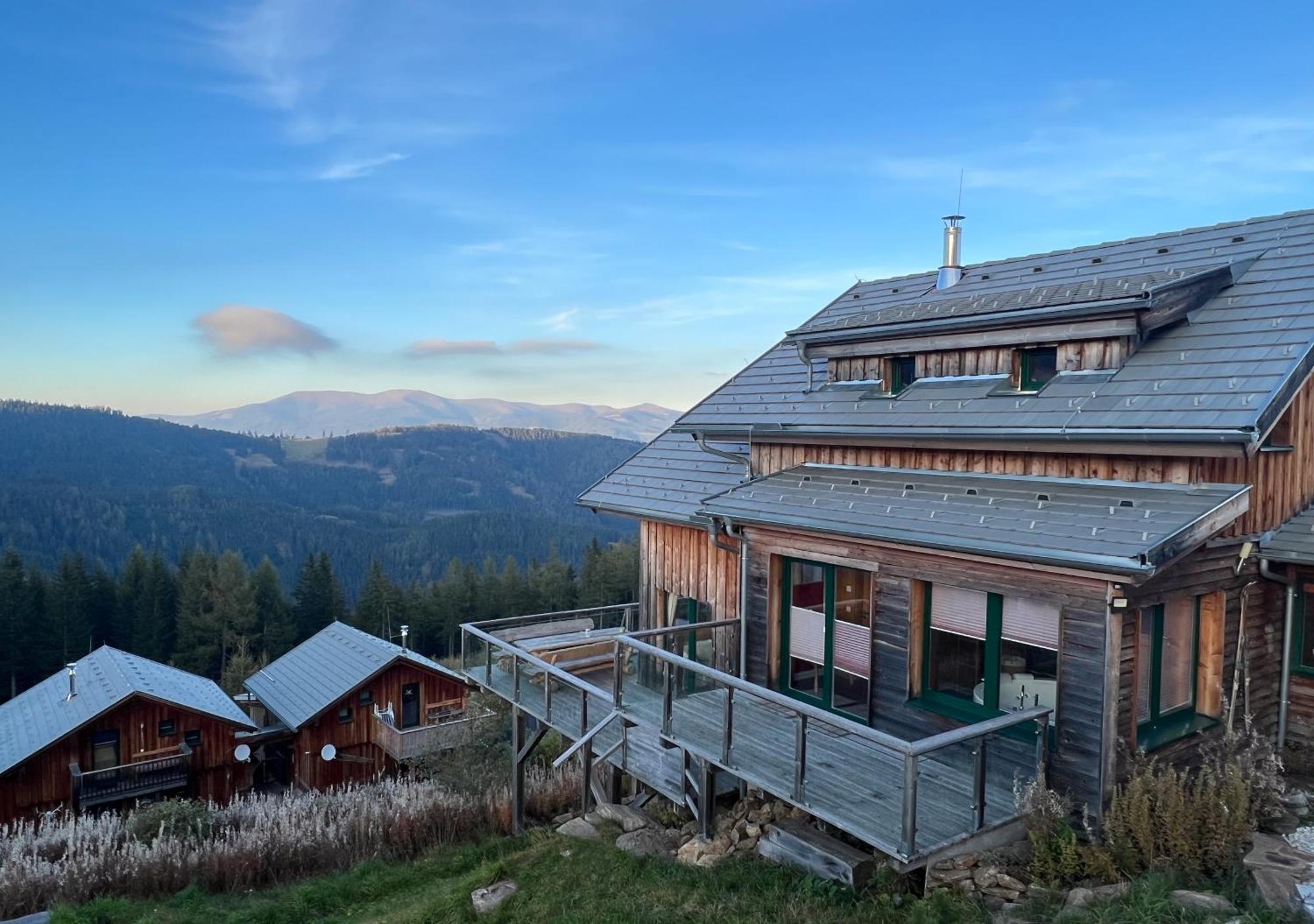 1A Chalet "Wolke" Wandern, Grillen, Wellness Im Traumhaus Wolfsberg Zewnętrze zdjęcie